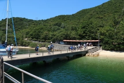 【西島に到着】