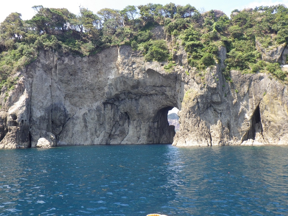 鋸岬と旭洞門東口