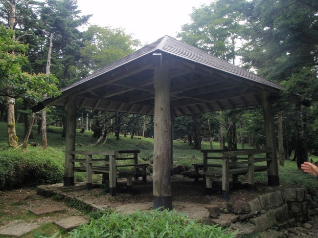 尾鷲辻の休憩所