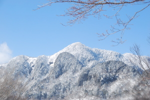 大普賢岳雪化粧