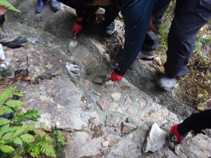 モルタル施工中